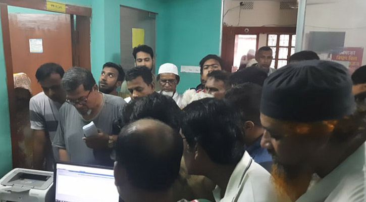 নেসকোর লোড না বাড়ায় চরম ভোগান্তিতে গ্রাহকরা