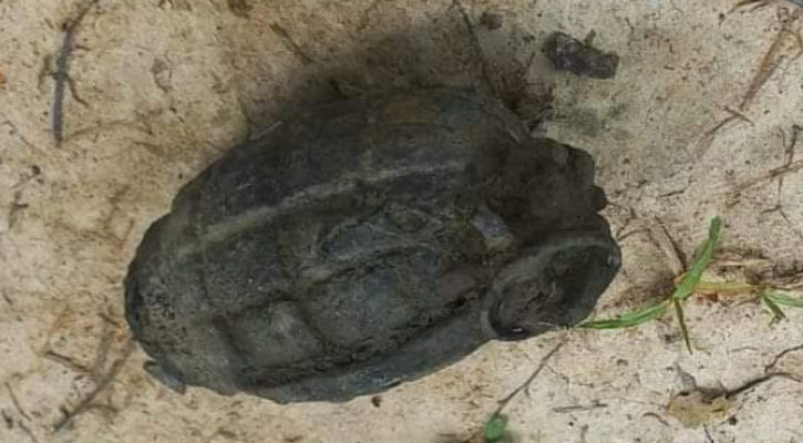 খেলতে গিয়ে শিশুরা পেল গ্রেনেড