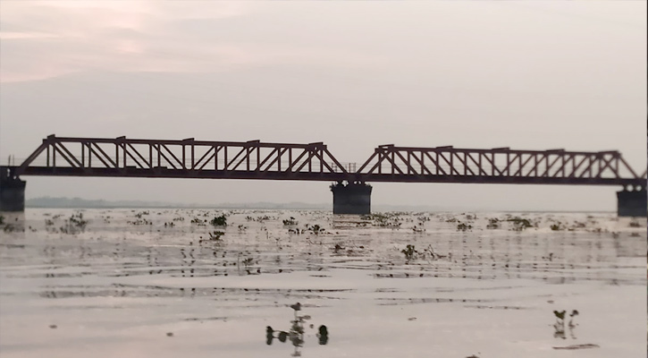 বিপৎসীমা ছুঁই ছুঁই তিস্তার পানি, বন্যার শঙ্কা