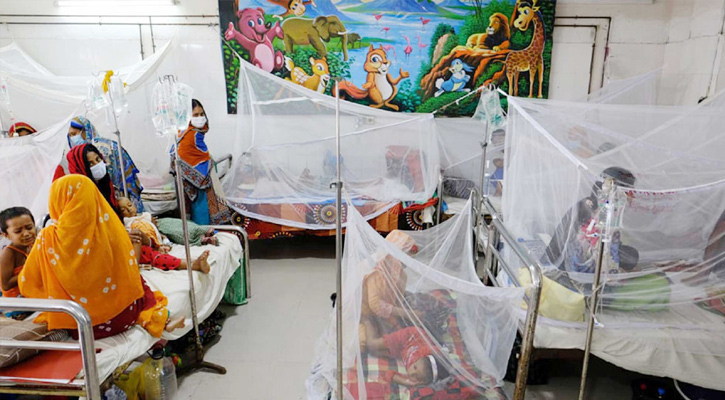 ডেঙ্গুতে মৃত্যু ৯০০ ছাড়াল