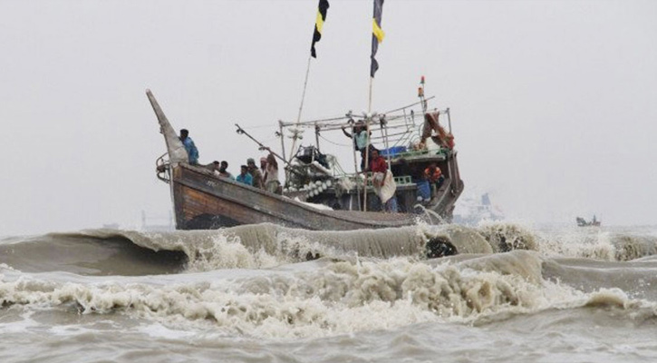 বছরে ১৩৫০ জেলেকে গিলে নিচ্ছে সাগরের অথৈ জল