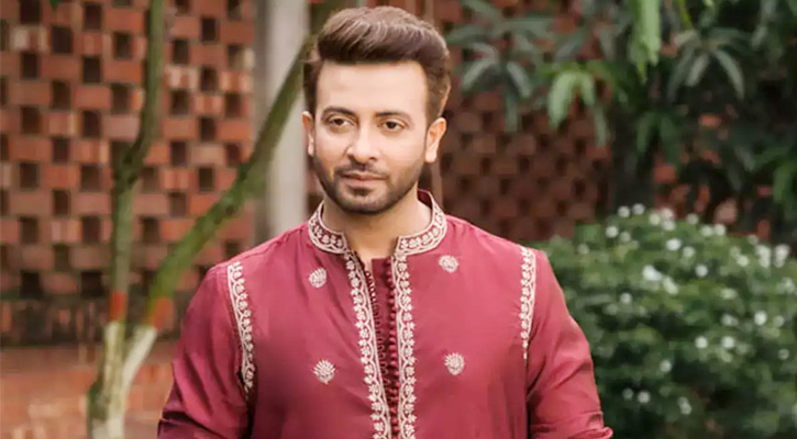 ভিসা জটিলতায় ভারত যাওয়া আটকে গেলো শাকিব খানের