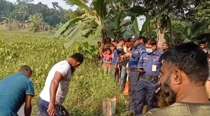 কাক ডাকা ভোরে খাবারের সন্ধানে বের হয়ে লাশ হলেন বৃদ্ধা