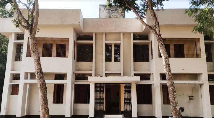 কালাইয়ে ফার্মাসিস্ট দিয়ে চলছে দুই উপ-স্বাস্থ্য কেন্দ্র