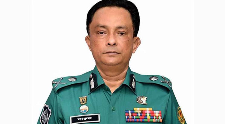 সাবেক ডিএমপি কমিশনার গোলাম ফারুক বিমানবন্দরে আটক