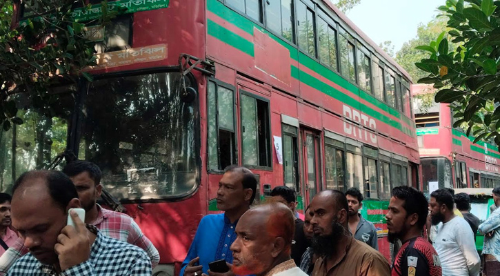 গাজীপুরে পিকনিকের বাসে বিদ্যুৎস্পৃষ্ট হয়ে ৩ শিক্ষার্থীর মৃত্যু