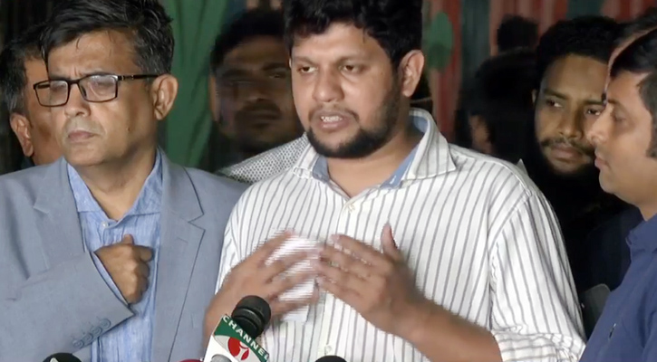 ভারতীয় মিডিয়ার প্রপাগান্ডার বিরুদ্ধে পদক্ষেপ নেয়া হয়েছে: মাহফুজ আলম