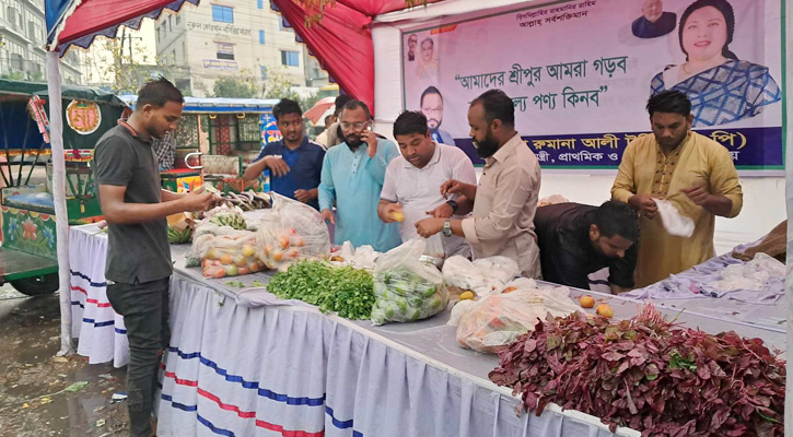 শ্রীপুরে যুবলীগ নেতার উদ্যোগে ন্যায্য মূল্যে পণ্য বিক্রয়