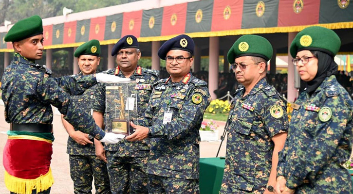 ৩৮তম বিসিএস আনসার কর্মকর্তাদের প্রশিক্ষণ সমাপনী কুচকাওয়াজ