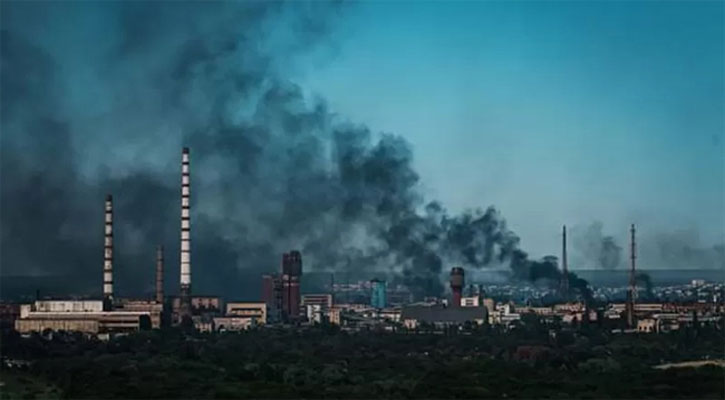 লিসিচানস্ক শহর রাশিয়ার দখলে, স্বীকার ইউক্রেনের