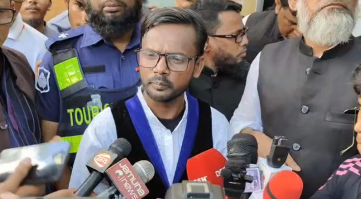 মুক্তিযুদ্ধ প্রজন্মলীগে যোগ দিলেন হিরো আলম