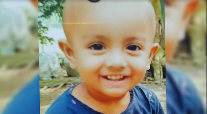 দাদির কবর খোড়ায় ব্যস্ত পরিবার, ডোবায় ভাসছিল নাতনির মরদেহ