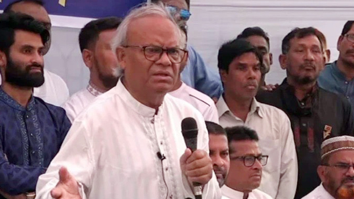 জনগণ সুযোগ দিলে আওয়ামী লীগের রাজনীতিতে বিএনপির কিছু বলার নেই: রিজভী