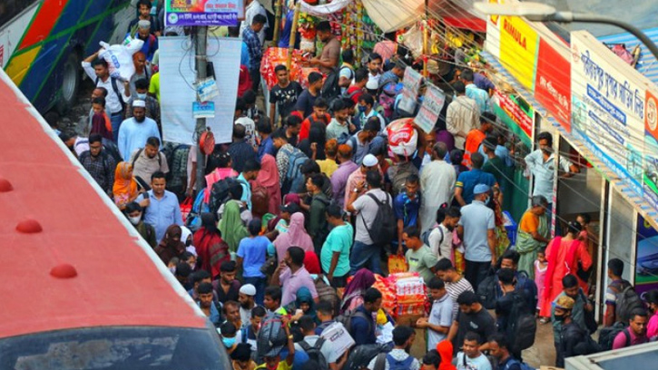 ঈদযাত্রায় বকশিশের নামে ৮৩২ কোটি টাকা বাড়তি ভাড়া আদায়