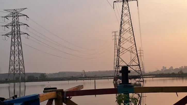 দেশে পুরোদমে বিদ্যুৎ সরবরাহ শুরু করল আদানি
