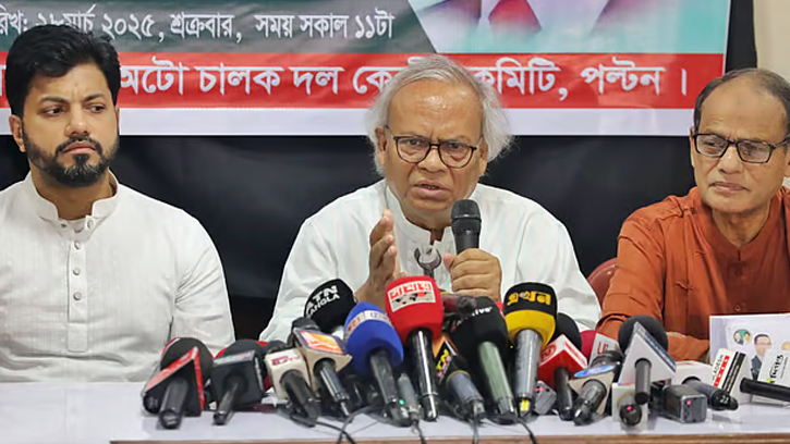 নির্বাচন নিয়ে ধোঁয়াশা তৈরি করছে সরকার: রিজভী