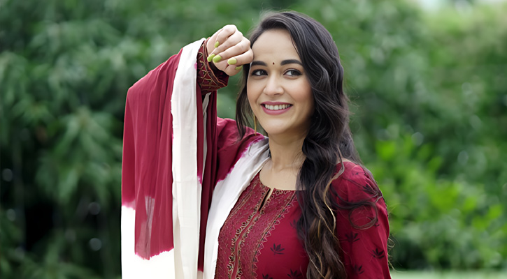 কাদেরকে ছোটলোক বললেন অহনা?