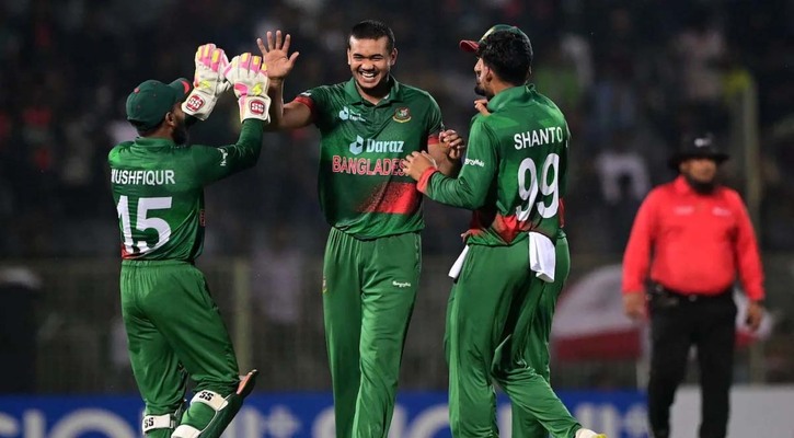 ব্যাটিং ও বোলিং নৈপুণ্যে বাংলাদেশের রেকর্ড জয়