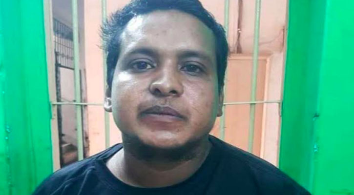 ঘোড়াঘাটে ডিবি পরিচয়ে চাঁদাবাজি গ্রেফতার -১