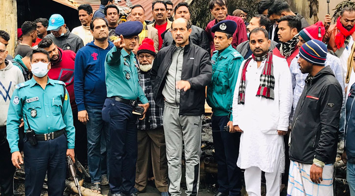 ক্ষতিগ্রস্ত প্রতি পরিবারকে পাঁচ হাজার টাকা আর্থিক সহায়তার ঘোষণা ডিএনসিসি মেয়রের