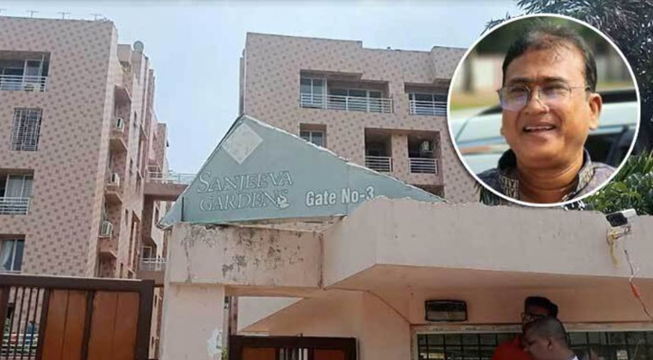 এমপি আনারের ফ্ল্যাটে ঢুকে নারী!
