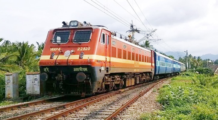 জুলাইয়ে পরীক্ষামূলকভাবে বাংলাদেশ দিয়ে যাবে ভারতের ট্রেন