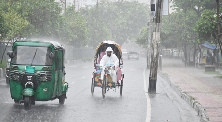 আগামী তিন দিনেও বৃষ্টি থামার খবর নেই