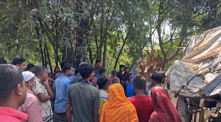 স্বামী-ভাসুরের নির্যাতন; গৃহবধুর ঝুলন্ত মরদেহ উদ্ধার