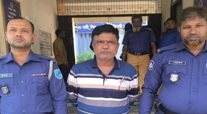 ফরিদপুরে ইউপি চেয়ারম্যান খন্দকার সাইফুর রহমান শাহীন গ্রেপ্তার