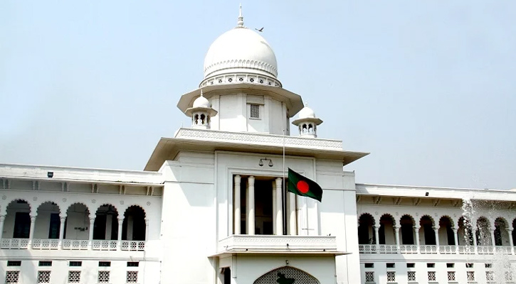 অভিভাবককে পা ধরতে বাধ্য করা সেই বিচারককে প্রত্যাহার