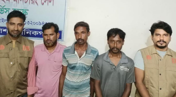 মানিকগঞ্জে হেরোইনসহ গ্রেফতার ৩