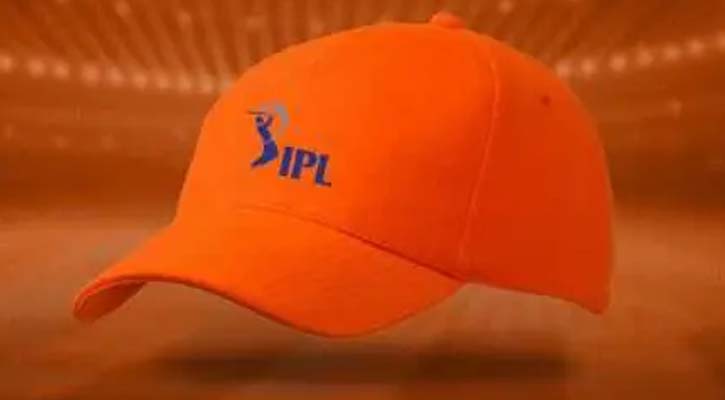 আইপিএলে কমলা টুপির লড়াইয়ে শীর্ষে কে?