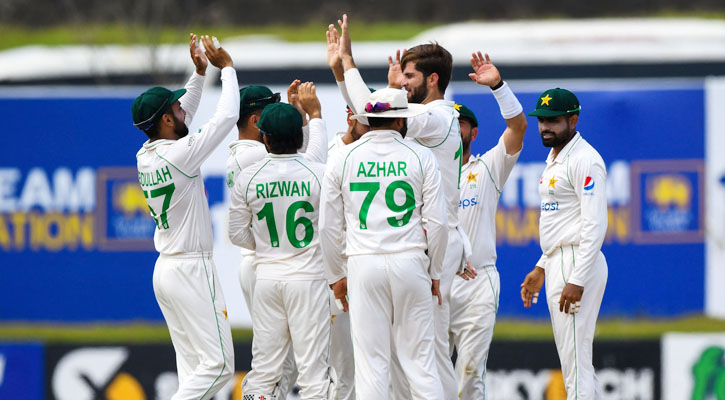 পাকিস্তানের শক্তিশালী দল ঘোষণা