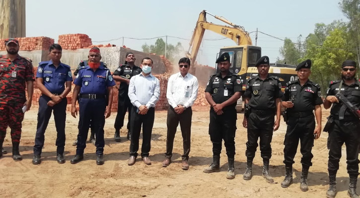 ২৩ কোটি টাকা জরিমানা, ৬২৮ ইটভাটা বন্ধ, ১ লাখ ৬৪ হাজার কেজি পলিথিন জব্দ