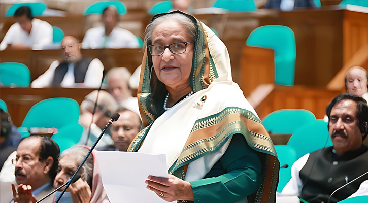 ‘অর্থনীতিকে প্রাণবন্ত রাখতে সর্বাত্মক চেষ্টা করছে সরকার’