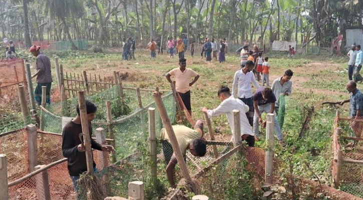 গোয়ালন্দে যুব সমাজের উদ্যোগে পরিস্কার হলো কবরস্থান