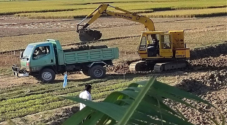 কৃষি জমির টপ সয়েল কাটার অপরাধে জরিমানা