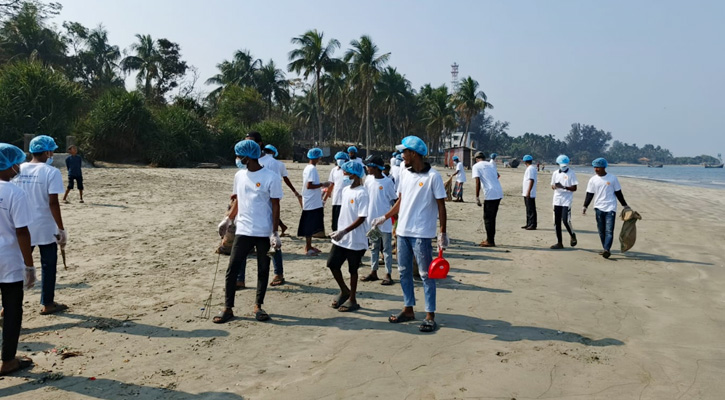 সেন্টমার্টিনের প্রতিবেশ রক্ষায় পরিবেশ মন্ত্রণালয়ের উদ্যোগে পরিচ্ছন্নতা অভিযান শুরু