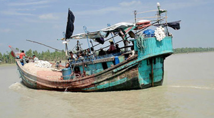 ৬৫ দিনের নিষেধাজ্ঞার ফাঁদে জেলেরা