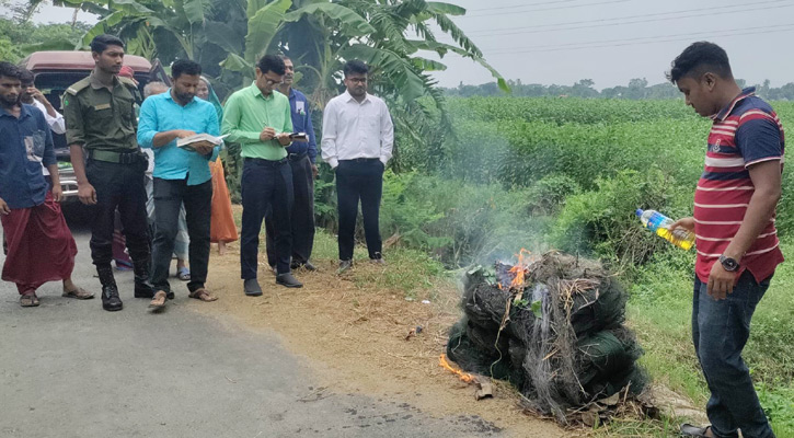 নগরকান্দায় অবৈধ ড্রেজার জব্দ ও চায়না জাল ধ্বংস