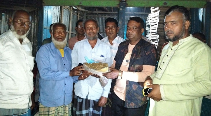 সরিষাবাড়ীতে গ্রামবাসী গাঁজা উদ্ধার , পুলিশের কাছে হস্তান্তর