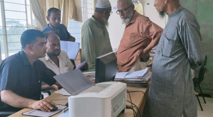 নলছিটি পিআইও অফিসে ঘুষ দিলে কাজের মান সঠিক না থাকলেও বিল পেতে ভোগান্তি হয়না