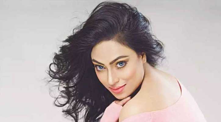 নিজের বায়োপিকে অভিনয় করতে চান পপি