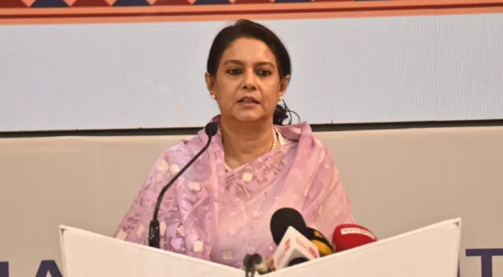 উপদেষ্টা রিজওয়ানার বাসার সামনে দুটি ককটেল বিস্ফোরণ