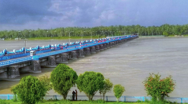 তিস্তার পানি বিপদসীমার কাছাকাছি, নিম্নাঞ্চলে বন্যার শঙ্কা