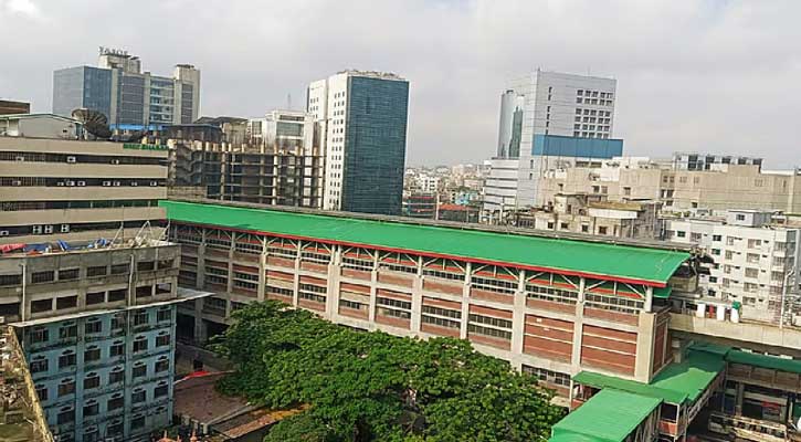 টানা ছয় দিনের বৃষ্টির পর ঢাকায় রোদের দেখা