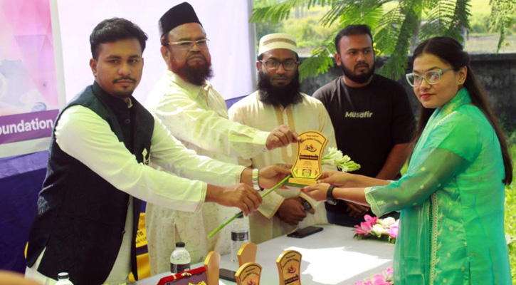 ইবিতে নড়াইল জেলা ছাত্রকল্যাণের নবীনবরণ