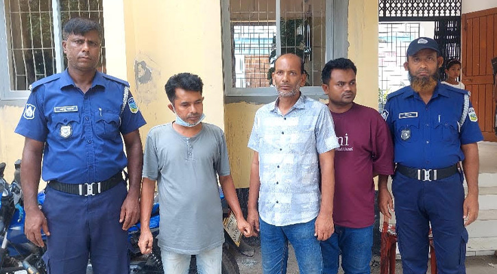 মাদারগঞ্জে দোকান দখলবাজির অভিযোগে যৌথবাহিনীর অভিযানে আটক ৩