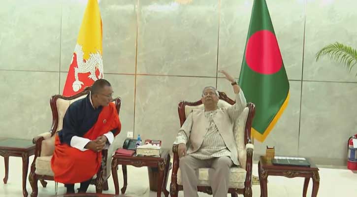 ঢাকায় এসেই ভূমিকম্পে ক্ষয়ক্ষতির খোঁজ নিলেন ভুটানের প্রধানমন্ত্রী