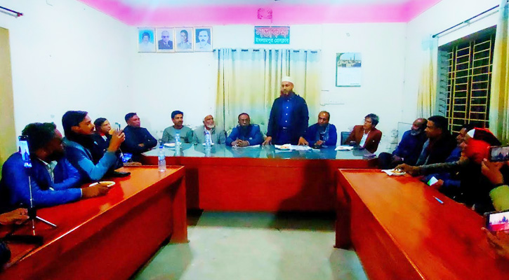 ইসলামপুরে সাংবাদিকদের সঙ্গে নবাগত ওসির মতবিনিময়